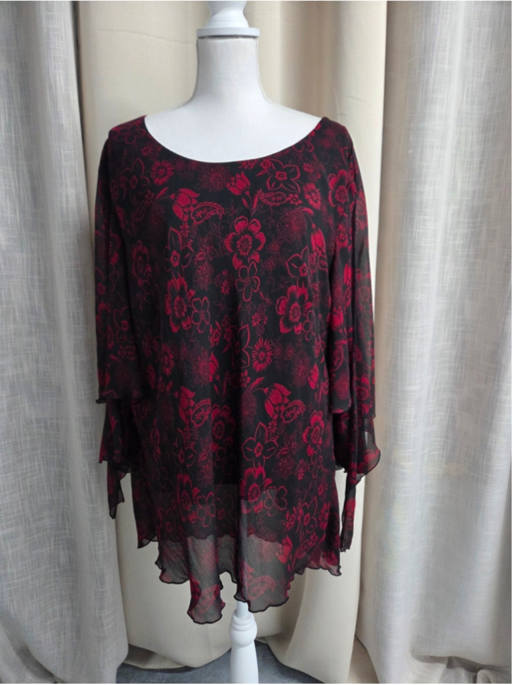 Red Floral Layered Chiffon Tunic Top Whimsigoth Vampiric Dark Romance Size 3X
